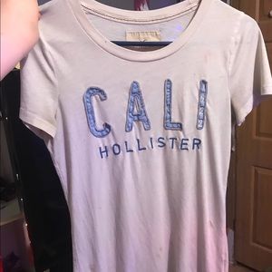 Hollister “CALI” Tee